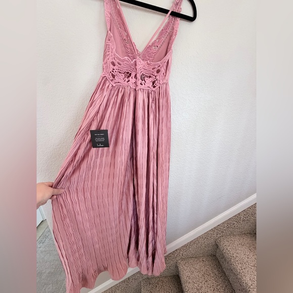 Lulus Alluring Aura mauve crochet lace crinkle backless maxi dress - Picture 9 of 10